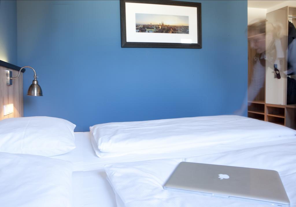 Hotel Dock1 Ratyzbona Pokój zdjęcie